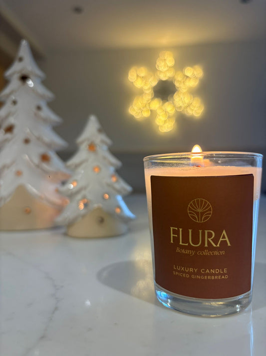 Spiced Gingerbread Mini Essential Oil Candle